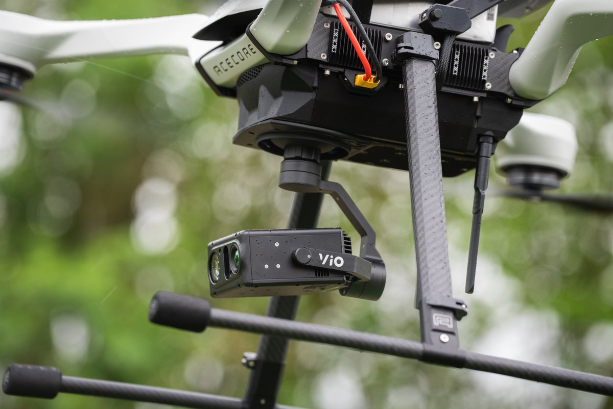 gremsytech's tweet image. The VIO EO/IR payload on the Acecore Zoe M4, a military-graded version of the normal Zoe drone made by @acecoretech
Can&apos;t wait to see how they work together! 🤩

#Gremsy #VIO #AcecoreTechnologies #Zoe #drone #dronegimbal