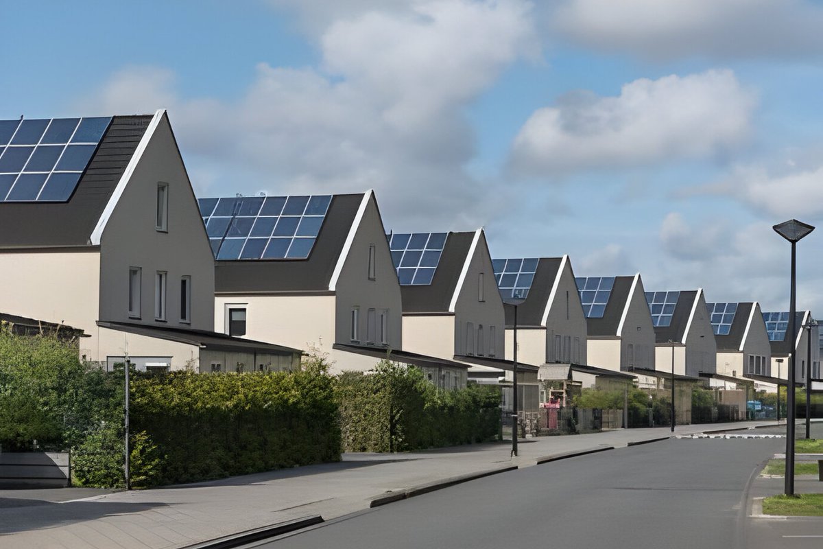 EPRmagazine's tweet image. Easy Solar is dedicated to helping India achieve its renewable energy targets by making rooftop solar panel installation easier.
#Easysolar #rooftop #solarpanel #Electrical #powerreview #renewableenergy #Solar #Manufacturing #Eprmagazine
eprmagazine.com/news/easy-sola…
@EasyEsspl