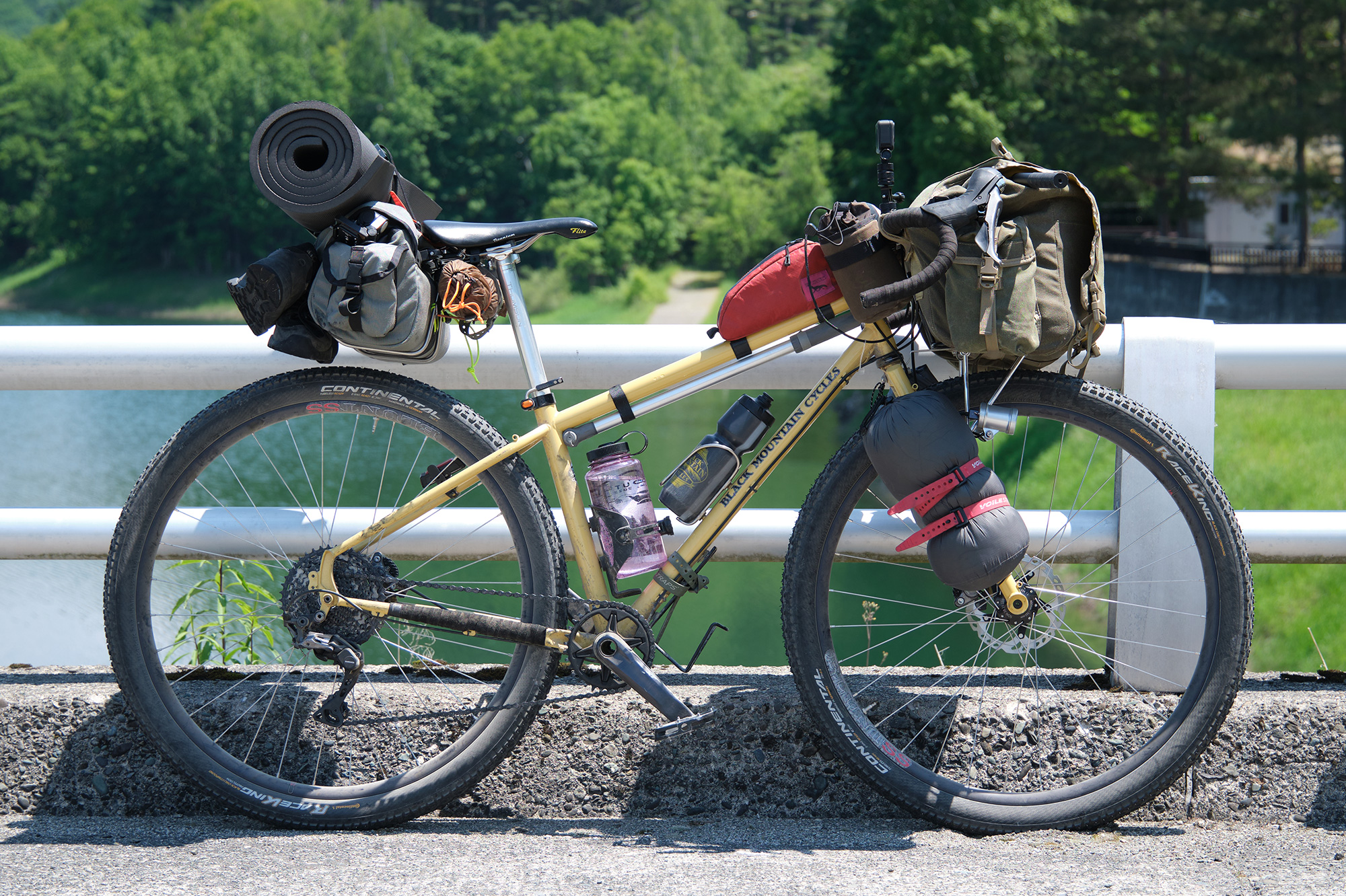 BLACK MOUNTAIN CYCLES 完成車 ブラックマウンテン bluelug リ BLACK MOUNTAIN CYCLES 完成車 ブラックマウンテン bluelug リ