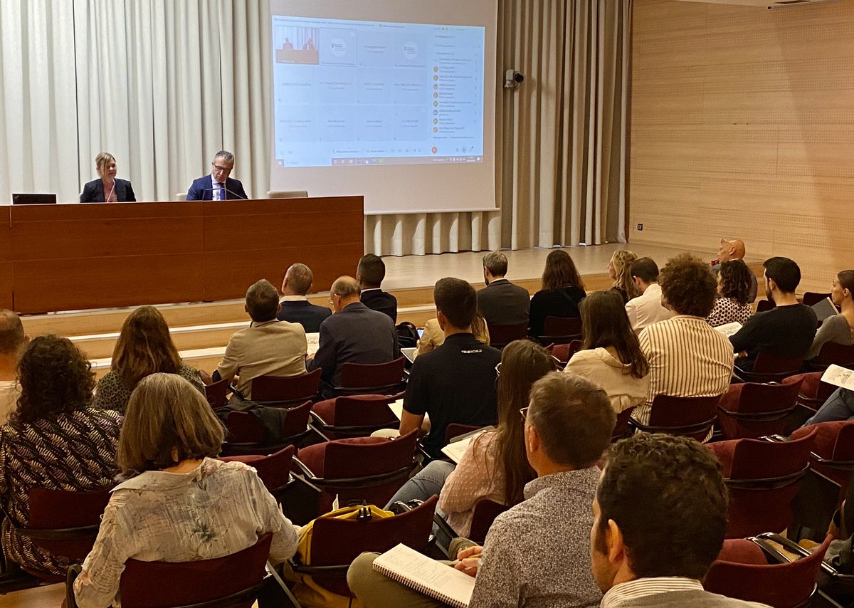 adr_balears's tweet photo. 🇪🇺 Iemprèn dona a conèixer els ajuts Next Generation per a la transformació, creixement i formació digital de les pimes a les seves jornades de presentació
👉 És un projecte de l'IDI de la @conselleriaEOE
#NetxGenerationEU https://t.co/I0MSsUAnpL