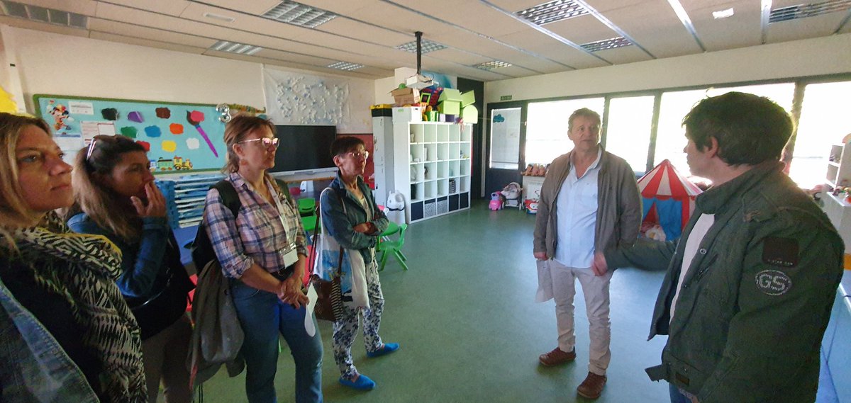 CFPIdiomas's tweet photo. Today, @LfeeEurope and teachers from Grenoble and Chambery are visiting @ceipberruguete for learning about the Spanish educational system and how to use CLIL methodology. Great jobshadowing in Early years and Primary Levels
@educacyl 
#innovaCyL
#formacionCyL
#internacionalizaCyL https://t.co/COjZG0bCKT