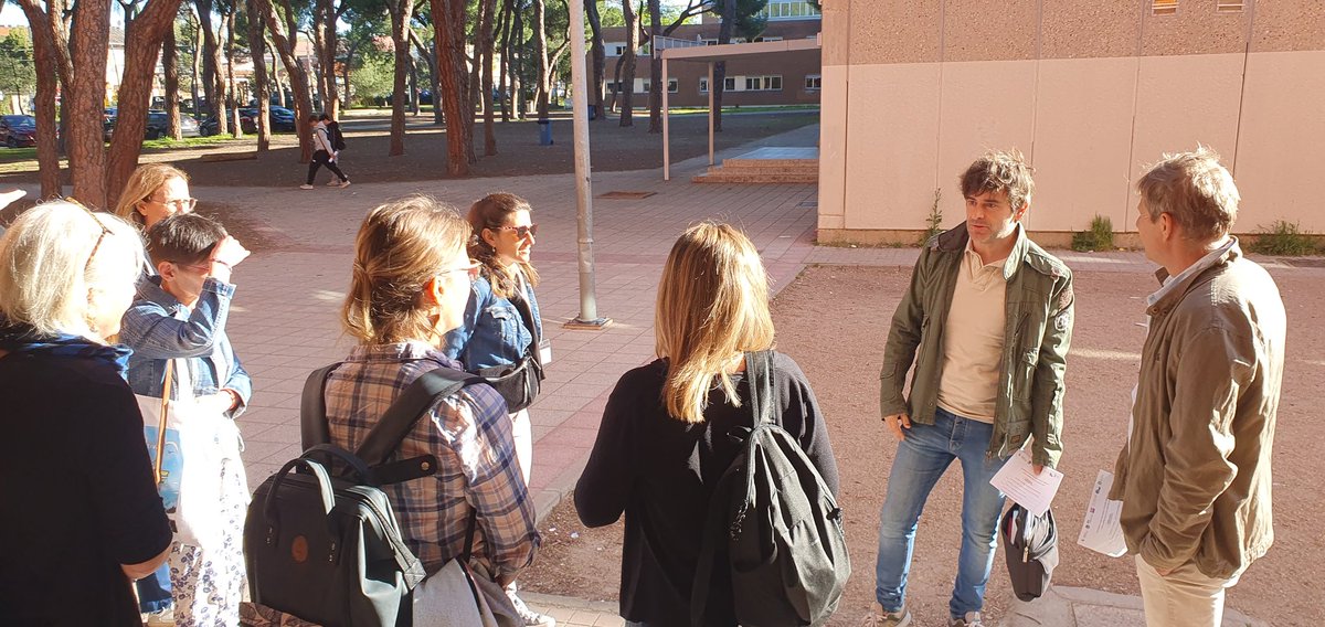 CFPIdiomas's tweet photo. Today, @LfeeEurope and teachers from Grenoble and Chambery are visiting @ceipberruguete for learning about the Spanish educational system and how to use CLIL methodology. Great jobshadowing in Early years and Primary Levels
@educacyl 
#innovaCyL
#formacionCyL
#internacionalizaCyL https://t.co/COjZG0bCKT