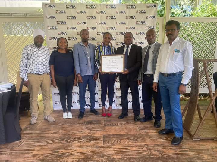 aep_ea's tweet photo. Kenafric industries and Kenafric manufacturing LTD were issued with Energy Management compliance certificates today 16th April 2024 by @EPRA_Ke at panafric hotel Nairobi. 

The AEPEA President Eng. Lawrence Mang'erere attended the ceremony. https://t.co/6K0MWDyAbR