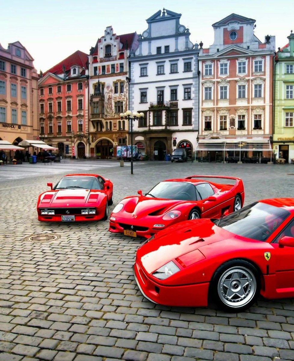 #FerrariFriday  👊