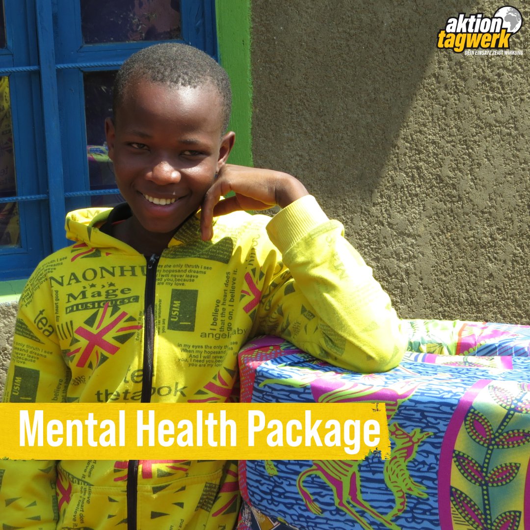 Aktion_Tagwerk's tweet photo. @Sfrwanda1  hat in Ruanda 2023 damit begonnen, Pakete zur Verbesserung der psychischen Gesundheit für  Kinderfamilien bereitzustellen. Mit individuell zusammengestellten Paketen aus z.B. Matratzen, Tischen und Besen wird vorbeugend gegen psychische Probleme gehandelt. 💛 https://t.co/4EQSjoTUMr