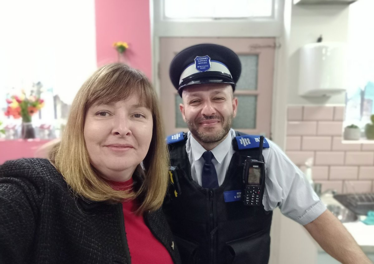 ❗11am today, Chai Cafe, 87 Burnt Ash Lane❗ Come and meet our Police Team 👮 🚨 I'll be popping down to our #Plaistow Safer Neighbourhood Team contact session with residents today. Come to discuss crime or ask questions. Next session 19/4 same location. Thank you Chai 👏