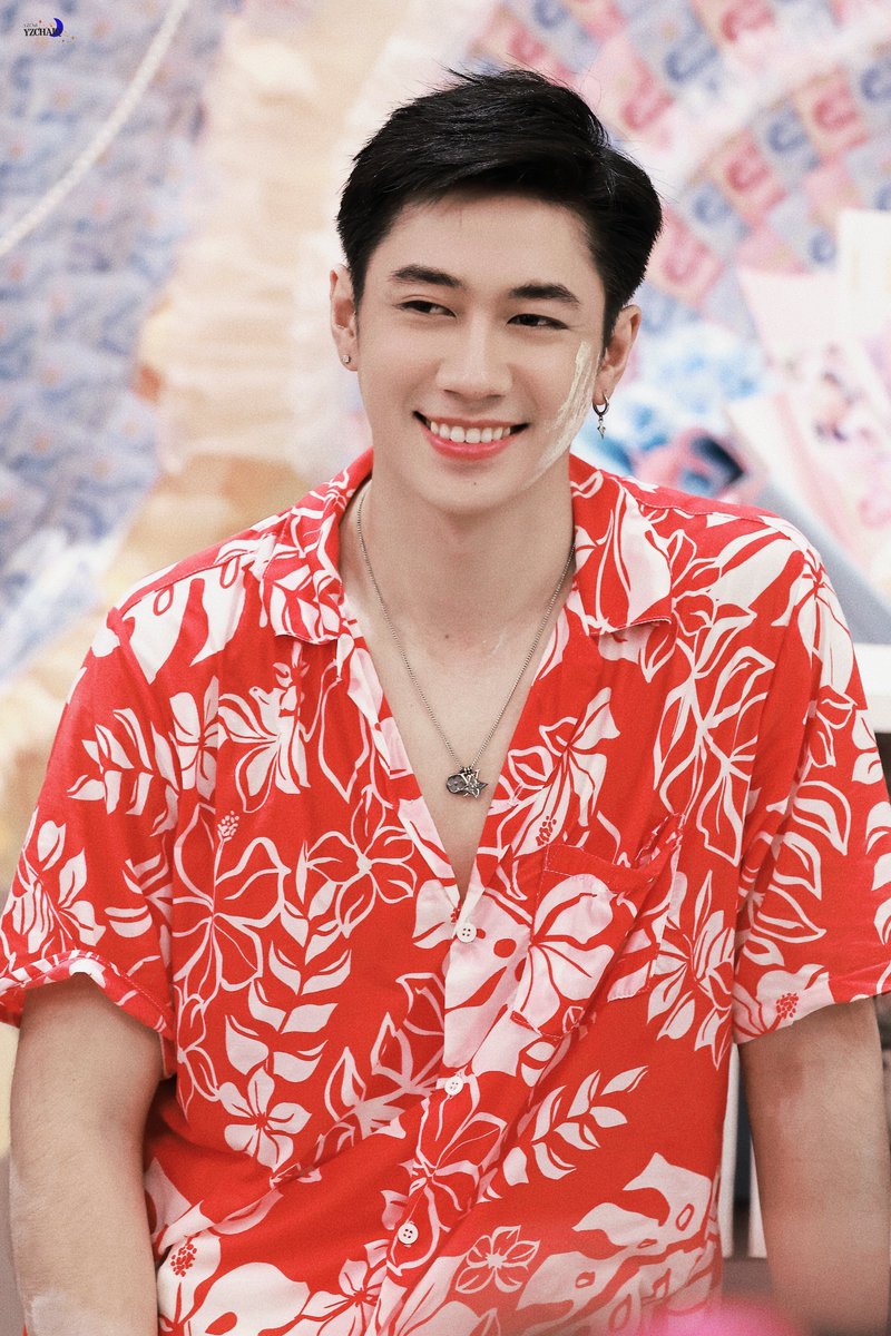 甜美笑容四连拍啦📸🍬

#JamRachata #แจมรชตะ