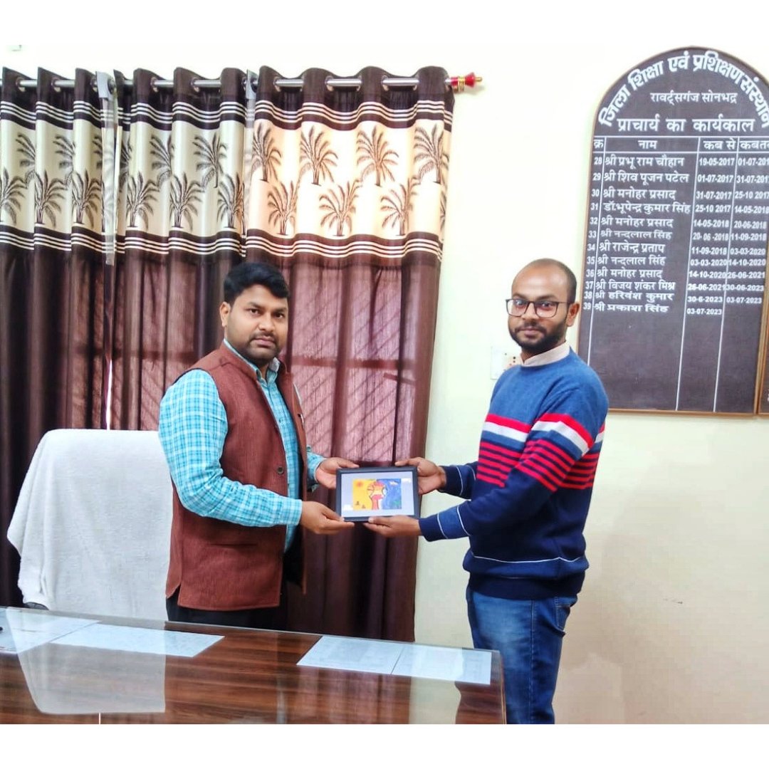 Excited to connect with Prakash sir, DIET principal, and Sunil sir, BEO Chopan, to discuss 2023's progress and plan for the upcoming #academic year! 
Grateful for their support and eager to #collaborate further. Ready for an inspiring year ahead! 
#Education #UttarPradesh #Upkram