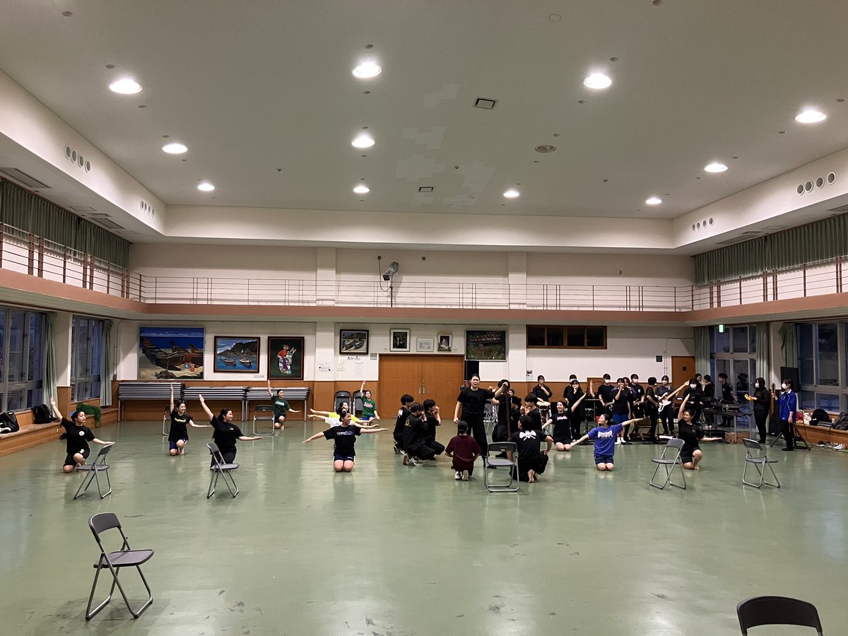 KaNa2017th's tweet photo. かっちんカナー公演まで、残り4日❗️

試行錯誤しながら、本番ギリギリまで稽古頑張っています！！
ぜひ、パワフルな中学生メンバーの姿を見にきてください(^^)

チケットの予約は、公式HPから👇
https://t.co/yMgaK1Vcck https://t.co/TNkh8IAP7N