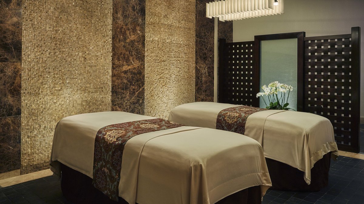 BLXQatar's tweet photo. Young LDN has arrived at the Four Seasons Hotel Doha Spa and Wellness Centre! Starting April 12, 2024, theyโre bringing groundbreaking, bespoke skincare experiences to Doha.
Book your transformative experience at +974 4494 8802 or via the Four Seasons App.
#FourSeasonsDoha https://t.co/EUyJErpsii