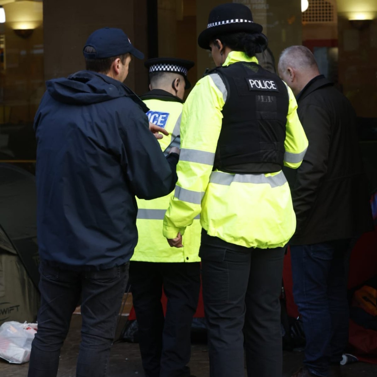 Our neighbourhood teams are out postively engaging with those who have been gathered outside the Town Hall in St. Peter’s Square. Their safety and the safety of the wider public is our priority.