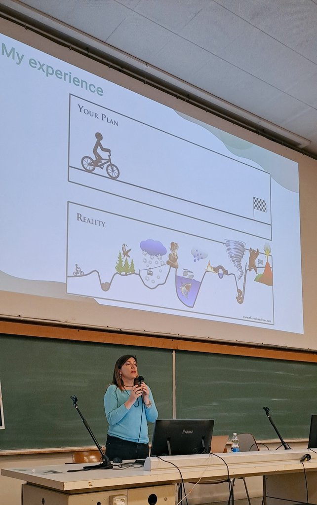 ARadeghieri's tweet photo. La #PhDweek presso l'area Medica di @unibs_official è ufficialmente cominciata con amazing talk di @SilviaScaglione @React4life1 50 talentuosi #PhDstudents dei dottorati #DMMT espongono i loro poster nei corridoi di medicina fino al 19 Aprile, 🏃➡️🏃♀️➡️come by! #terzamissione https://t.co/VnujzpFXfO