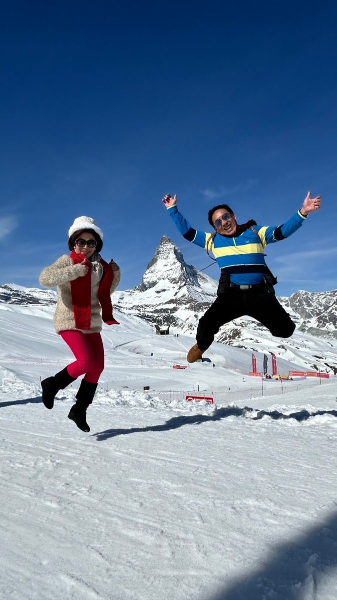 สวัสดีปีใหม่ไทย หยุดยาวปีนี้ พา ดร.ชลิดา ไปแกรน์ทัวร์สวิสเซอร์แลนด์ เพื่อรำบุกความหลัง เมื่อ 40 ปีที่แล้ว เคยมาฮันนีมูน และประทับใจประเทศนี้มาก
ครั้งนี้ได้ไปนอนบนZERMATT และขึ้นไปบน JUNGFRAU Top of Europe สมตามความตั้งใจ..เติมพลัง กลับมาRun ธุรกิจต่อให้ปังๆ เติมพลังมาเกินล้าน...