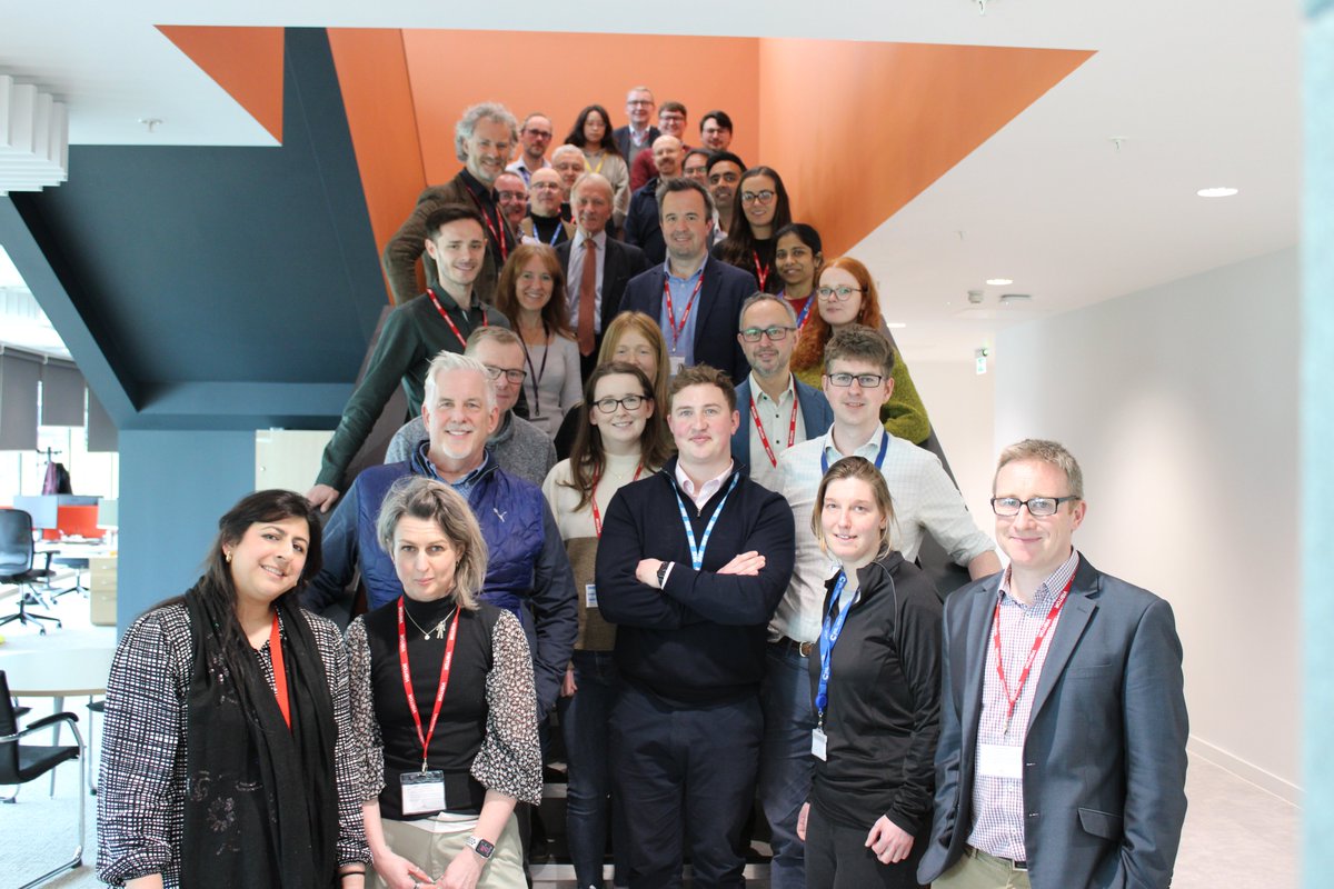 🤝 Yesterday, we were delighted to be joined by colleagues from @ProstateUK, @QUBelfast & @QubPGJCCR to explore new prostate cancer research in our FASTMAN Centre of Excellence We're excited to explore further collaborations in genomics, clinical trials and radiotherapy research