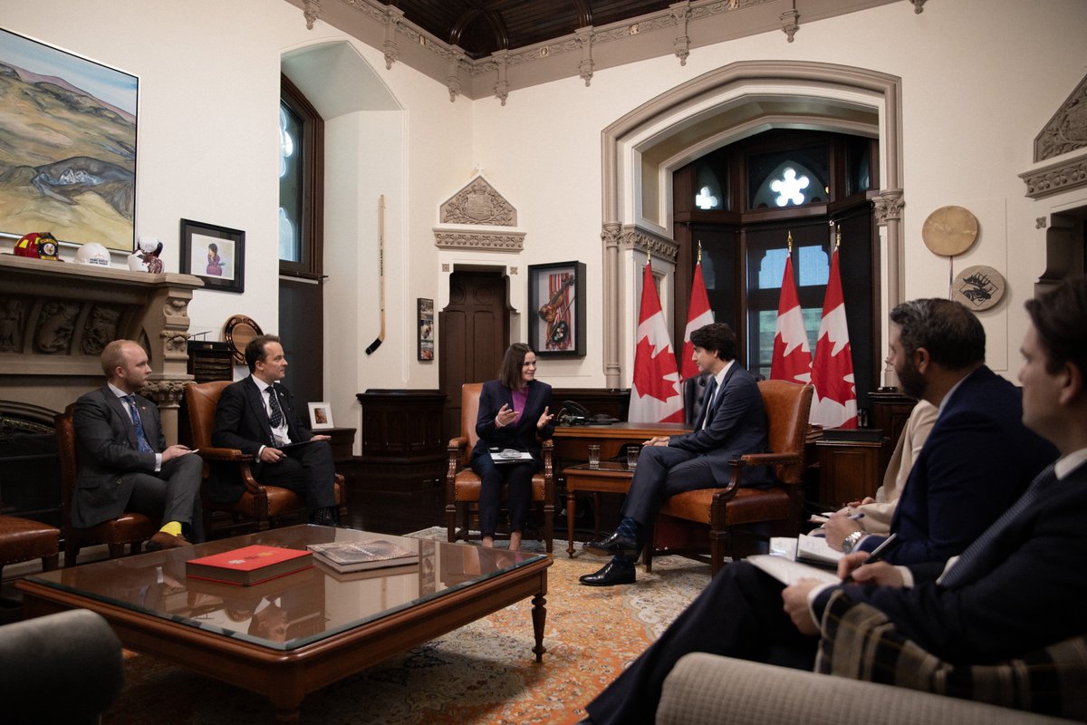 Thank you, 🇨🇦 PM Trudeau, for standing with #Belarus &amp; 🇺🇦. We discussed how to hold Lukashenka accountable, support free Belarusian media &amp; use sanctions to halt 🇷🇺's war machine. Looking forward to 🇨🇦's #G7 presidency. It will be a decisive year &amp; Belarus must be on the agenda.