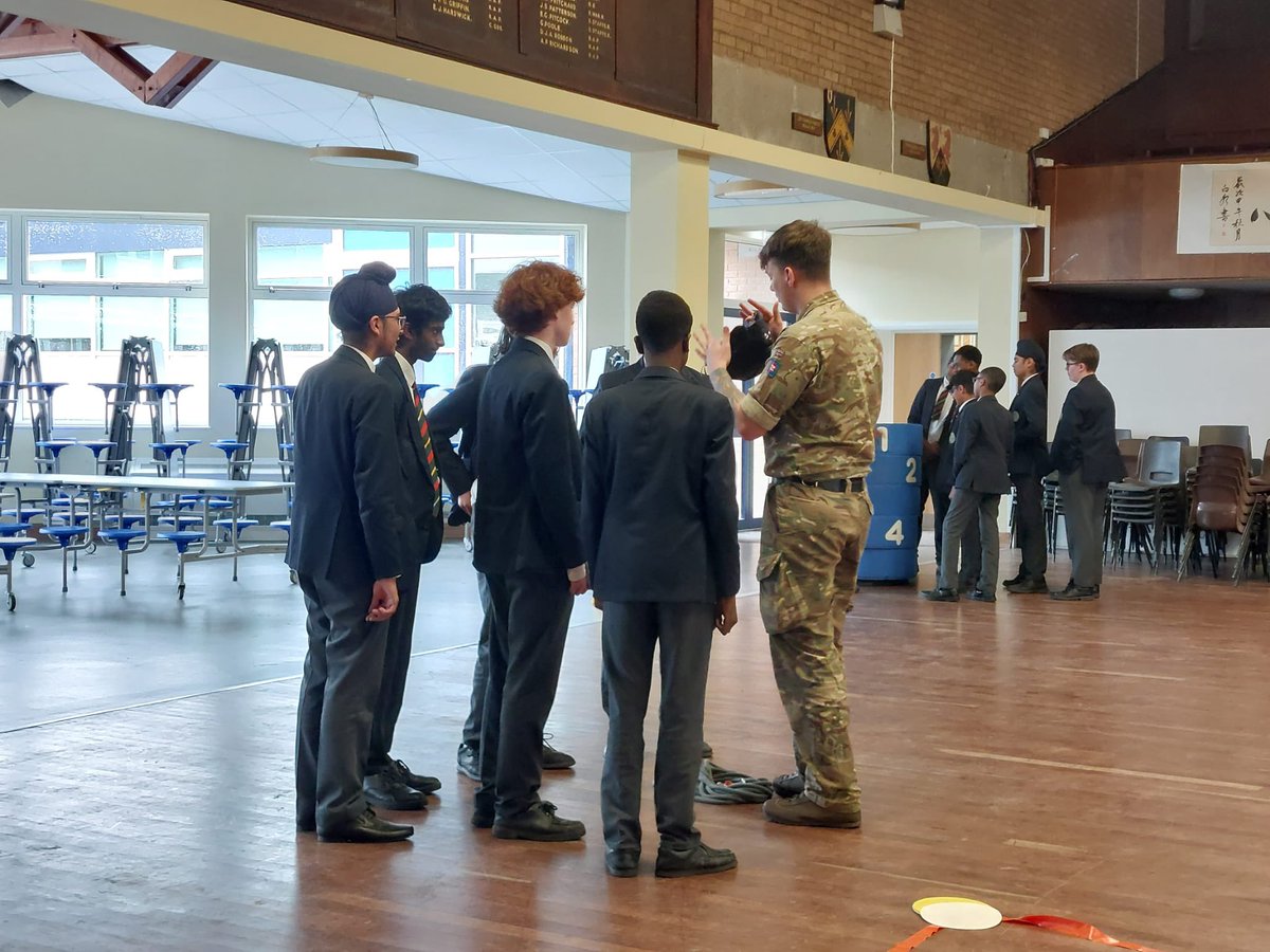 Cracking effort from Year 9 Students on the Army Engagement activities last week. Students dealt with demanding leaderless tasks, supervised by serving soldiers and learning valuable lessons about command, control, and communication. Well done all!