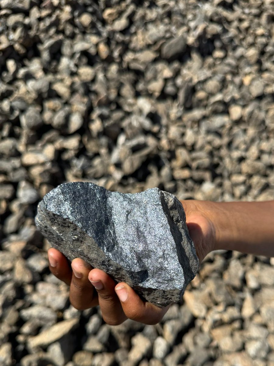 2️⃣ The Mineral Dealer's Trading license grants Marula with the right to buy, sell and export manganese ores.

✅License is valid until 31 December 2024 and annually renewable

#Batterymetals #Manganese #Kenya #Miningnews #InvestAfrica