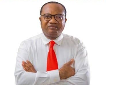7Ledia7's tweet photo. [#RDC : #Humour ! Le gouvernement #Suminwa aura un poste régalien spécial pour le docteur Noël #tshiani « Le ministère de la généalogie de père et de mère congolais » 🤣🤣🤣👇] https://t.co/kNpKjxxLpo