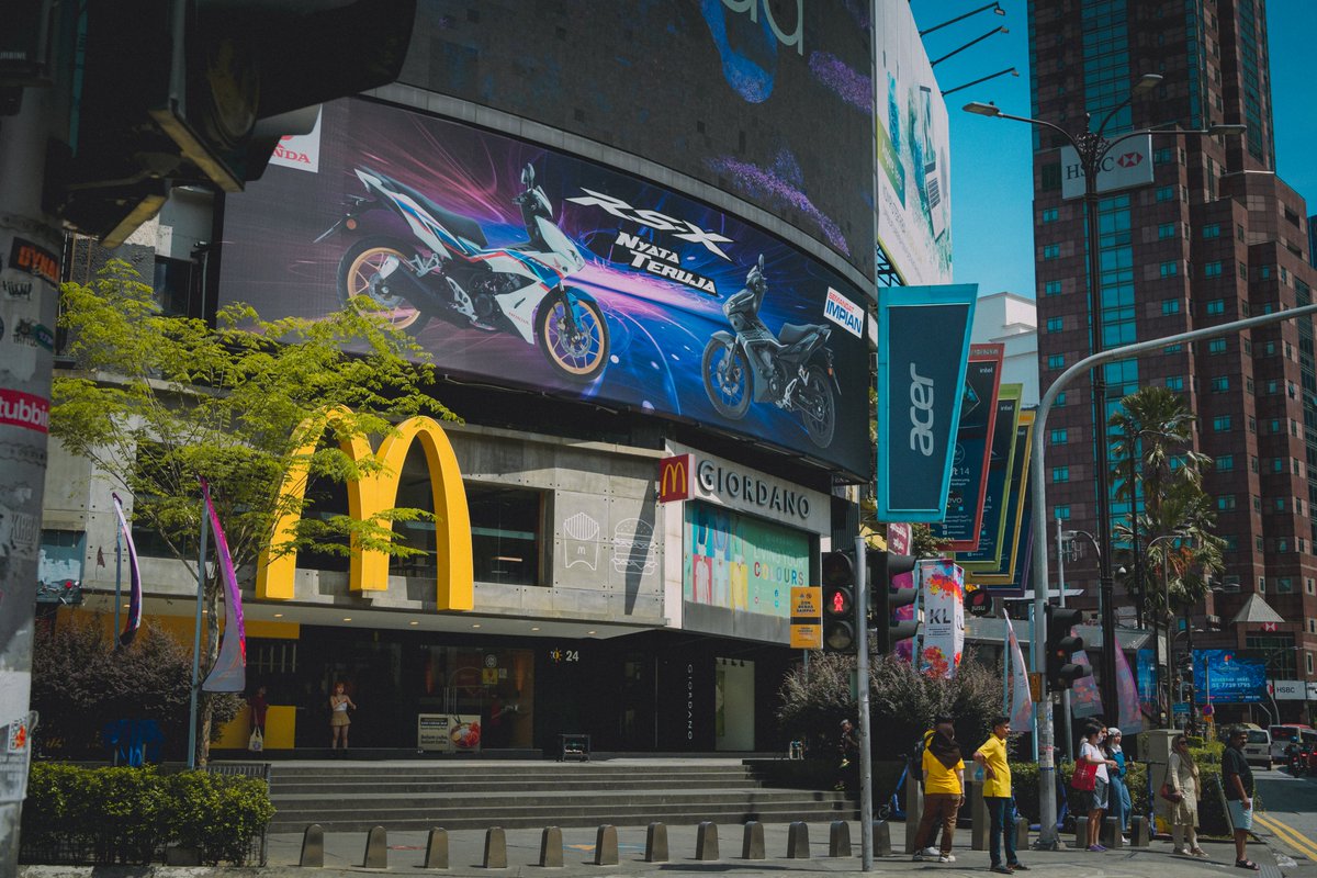 #photography #documentaryphotography #McDonalds #bukitbintang #kualalumpur