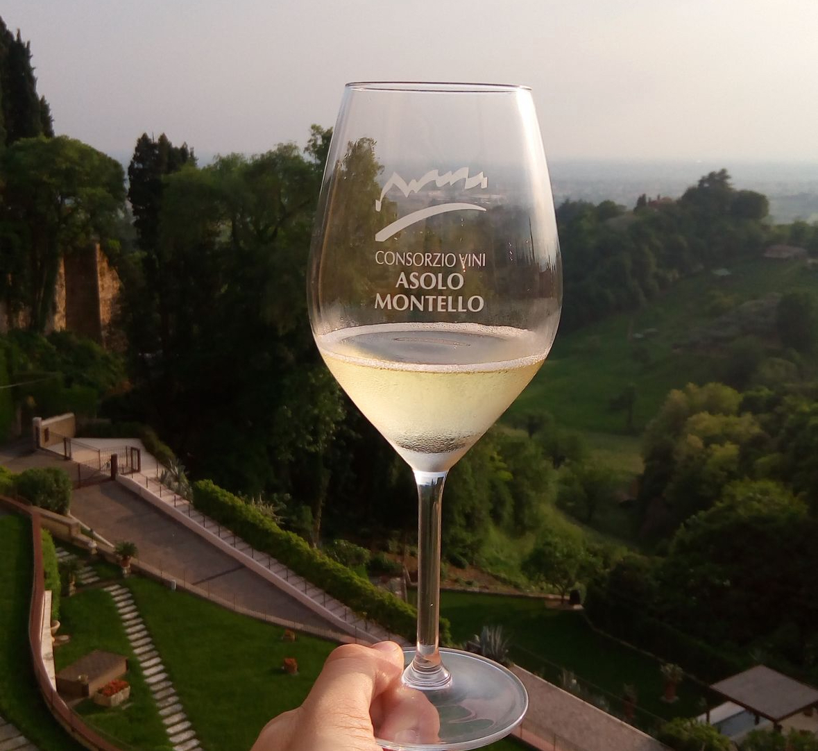 A ‘Slow’ Wining Hour with Asolo Prosecco

discover.thewininghour.com/2024/04/a-slow…