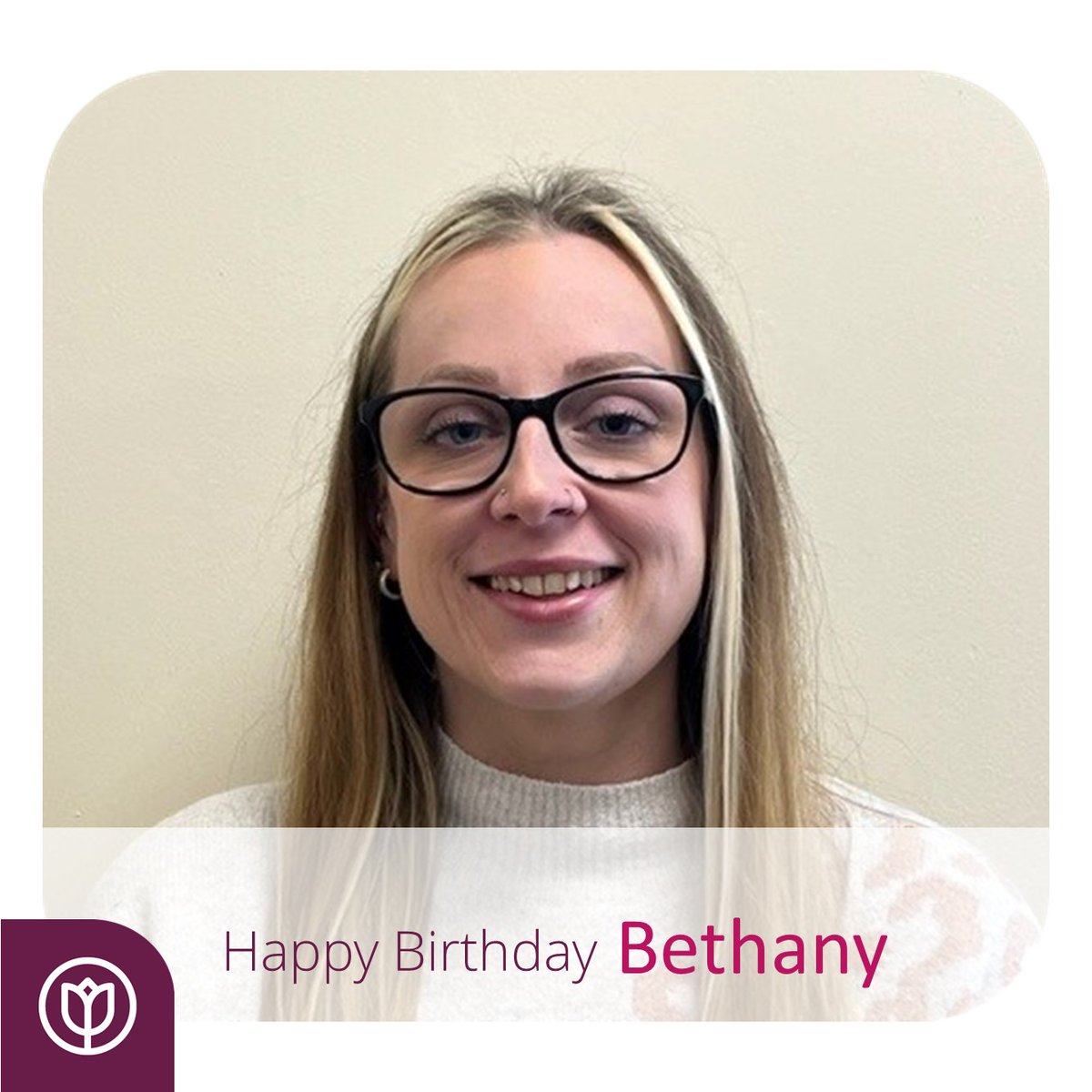 HISCNorthherts's tweet photo. 🎉 It's time to put our hands together and celebrate Scheduler Bethany's special day! 🎂 Join us in showering her with love, appreciation, and tons of virtual hugs! 🥳 We hope you have a fantastic day! https://t.co/oHZBUY5tIc