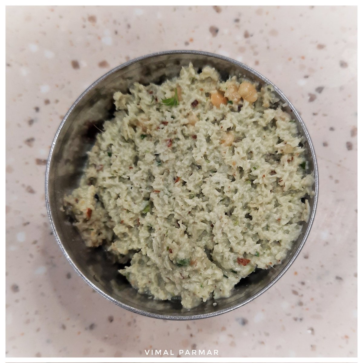 vimal_m_parmar's tweet image. Join me on a food walk someday. I know this place where they offer the most coconutylicious concoction in town ! We will embark on a flavour adventure, exploring the streets while indulging in this amazing delight... A taste sensation like no other ! 
.
#FoodWalk #CoconutChutney