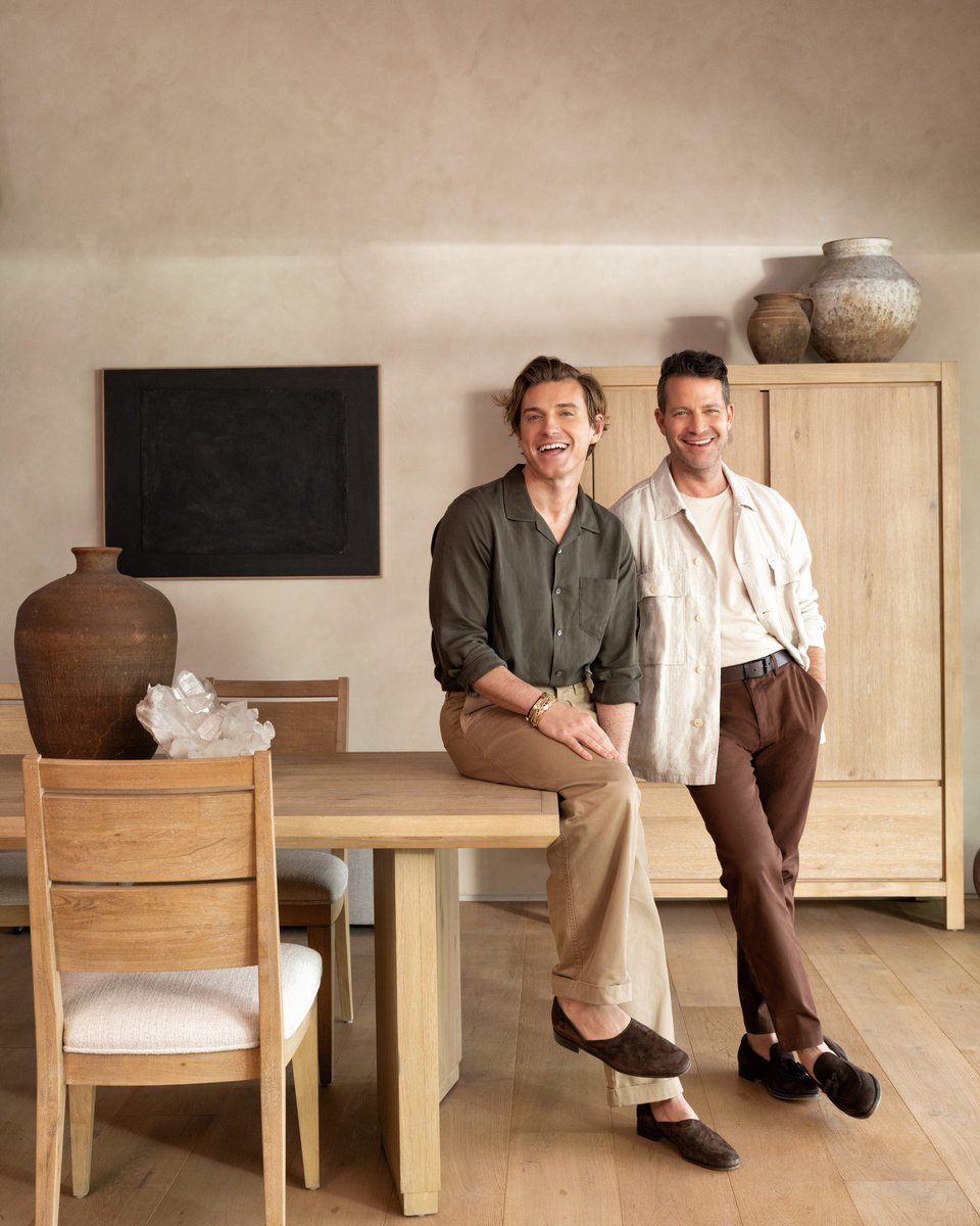 LivingSpaces's tweet photo. @NateBerkus and @JeremiahBrent love a neutral palette, and this season’s collections embrace soothing tones and textures that create a calming atmosphere. #NJforLS
Featuring the Voyage 94" Trestle Dining Table and Voyage Wood Back Dining Chair https://t.co/vegzxSdjGl