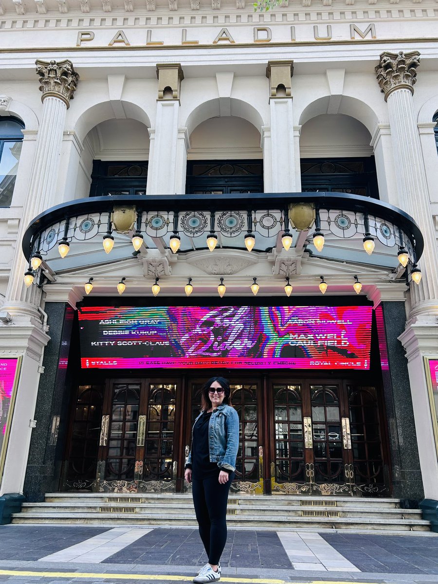 Associate Musical Director- Cool Rider- The London Palladium

A fabulous week with this wonderful company and a real pleasure to join Musical Supervisor <a href="/LeeFreemanMusic/">Lee Freeman</a> in the music team. 

<a href="/CoolRiderLIVE/">Cool Rider</a> 
<a href="/LondonPalladium/">The London Palladium</a>