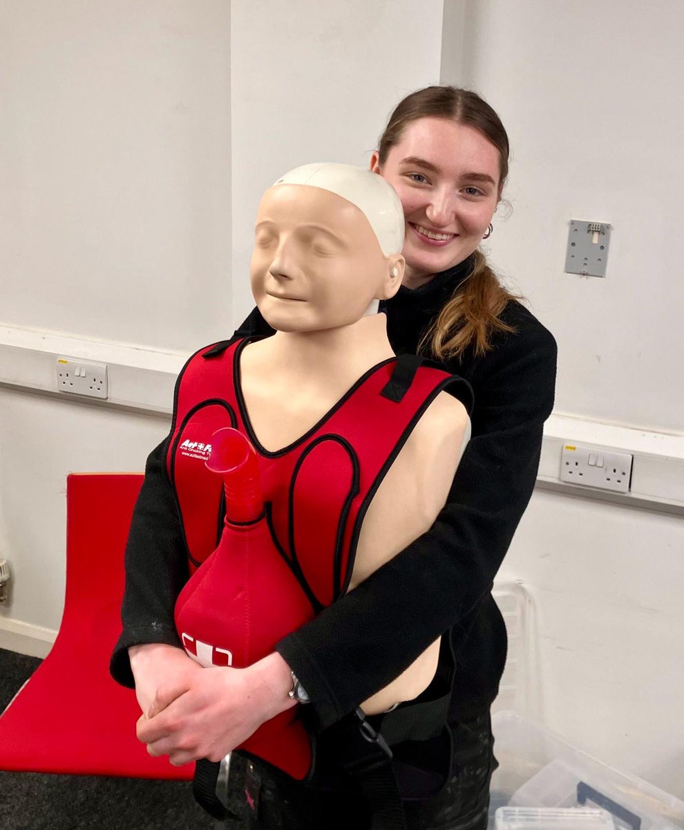 EvoSupplies1's tweet photo. Some photos of #stafftraining at #EvoSupplies. Earlier this month, three team members attended a one-day #FirstAidtraining session – here are Maria and Iona, demonstrating #CPR technique and the Heimlich manoeuvre.
#TeamTraining #FirstAidTrainingCourse #Upskill #Upskilling https://t.co/SEzeqFVMSq