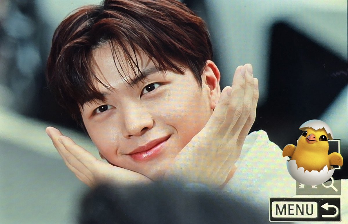 KKOKKO_1122's tweet image. 240416 싱크로유 출근 프리뷰 #육성재
흐릿했던 여의도에 빛이 난다✨️