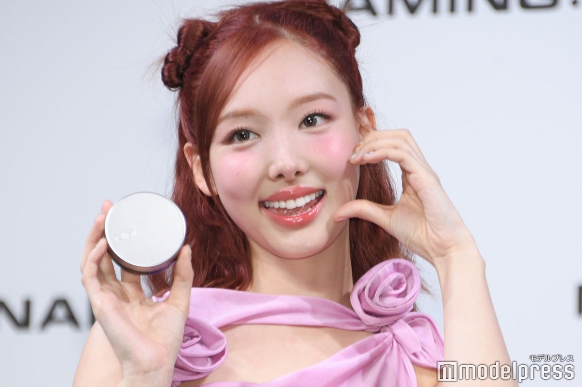 TWICEナヨン ピンクブラウンヘアにイメチェン💇🏻‍♀️💖 来日で初