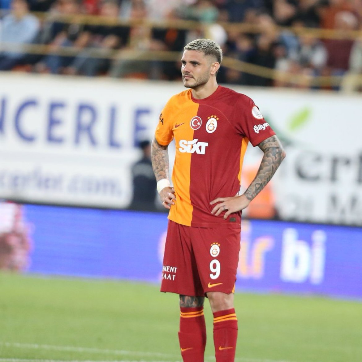 🗣️Icardi: 'En iyi sezonlarımdan bir tanesini yaşıyorum. Bir santrafor olarak gol krallığı önemli ama asıl hedefim şampiyonluk.' #denemebonusu