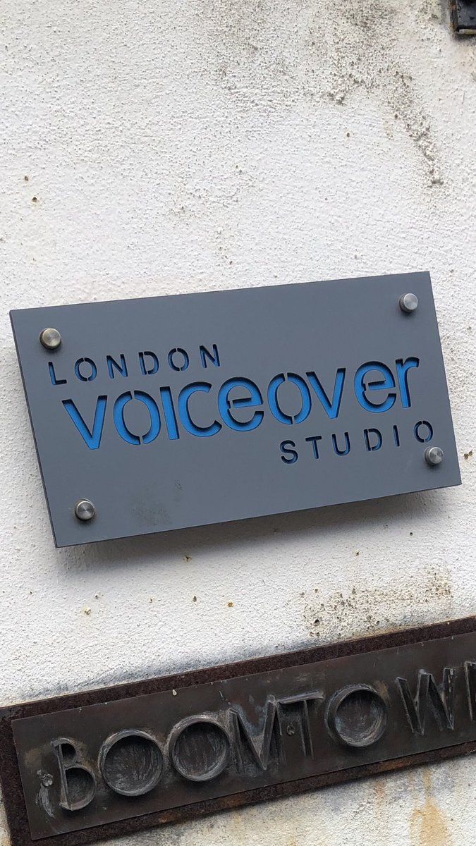 Lovely afternoon recording at #LondonVoiceoverStudio cheers @Voice_Squad ! X