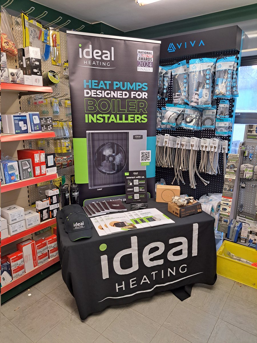 I'm here @graham_merchant Borehamwood today, showing off all things @ideal_boilers . Come down and say hello, grab yourself a bit of merch and a #Greggs sausage roll . #logicair #logicmax #VogueMax #halowifi #halolite