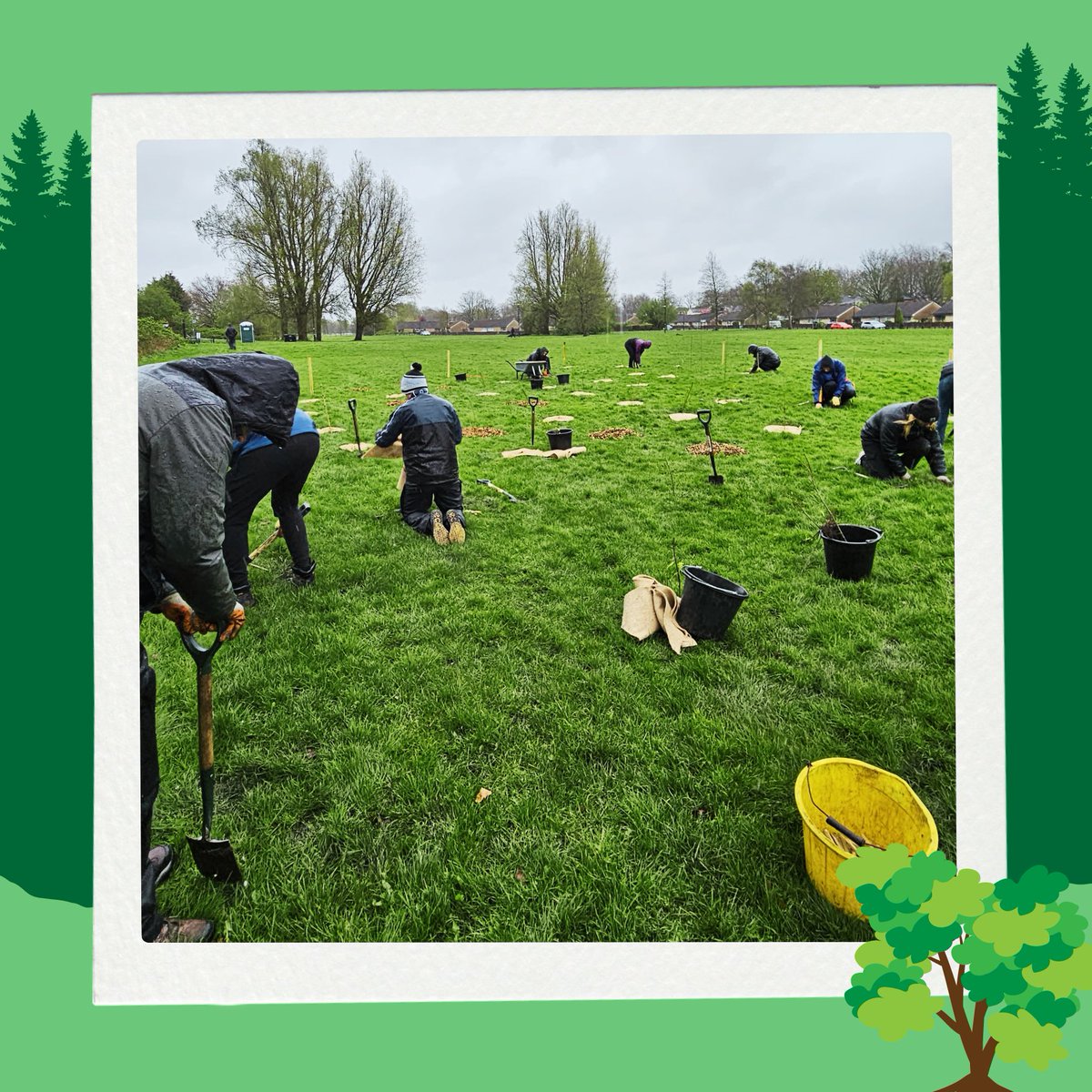 Last week we joined forces with @CityofTreesMcr to plant 332 trees, to create greener spaces and tackle the climate crisis. Thanks to CoT for organising the volunteering opportunity! We appreciate the amazing work you guys are doing! #PlantATree #ClimateAction #GreenSpaces