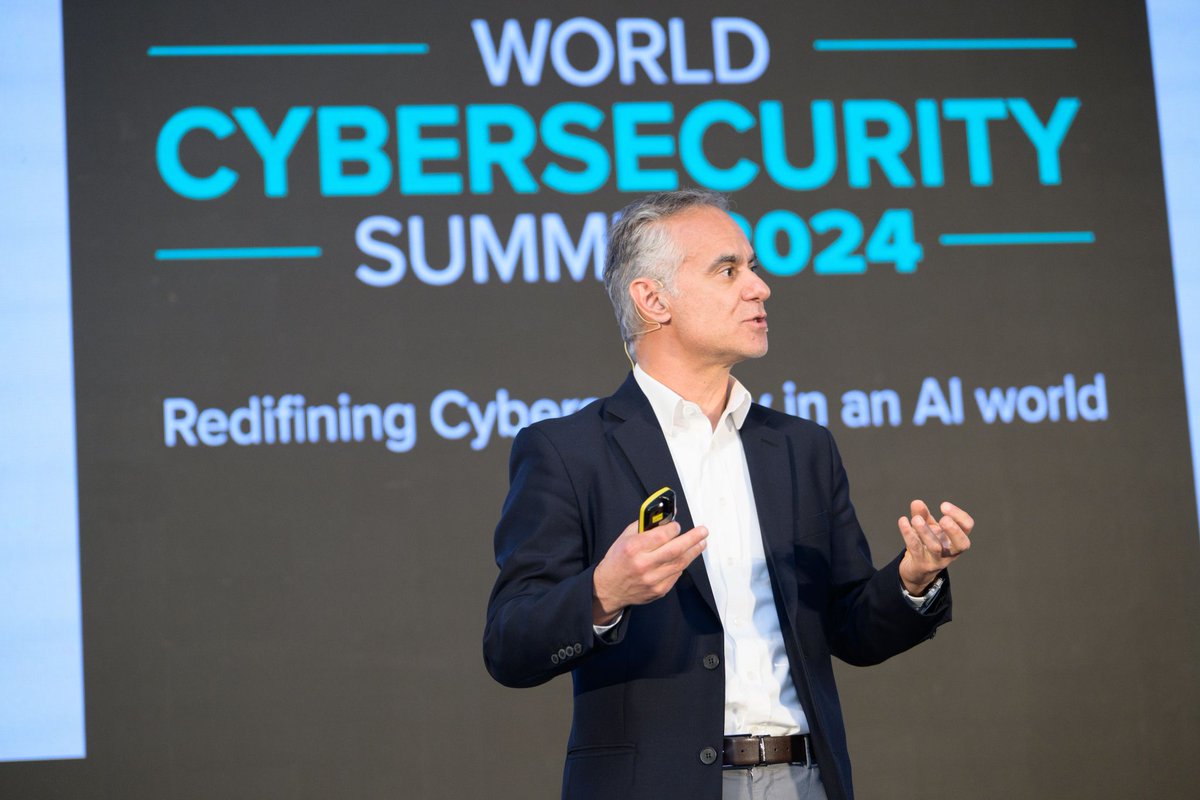 Prof. Christos Xenakis represented SAFE-6G at World Cybersecurity. This significant global event was held in Cyprus, and was aimed at attracting the world’s elite gathering of leading cyber leaders and top technology companies.
@6G_SNS @InQbit @SME_WG_NwEurope @hipeac