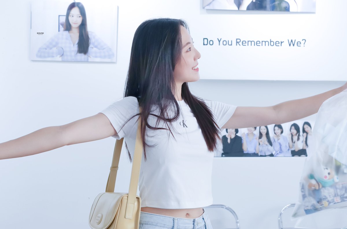 Spring_Rain0416's tweet image. EVERYDAY WITH SUN
HAPPY BIRTHDAY 나의 자랑 🌻

#공원소녀 #서경 #김서경