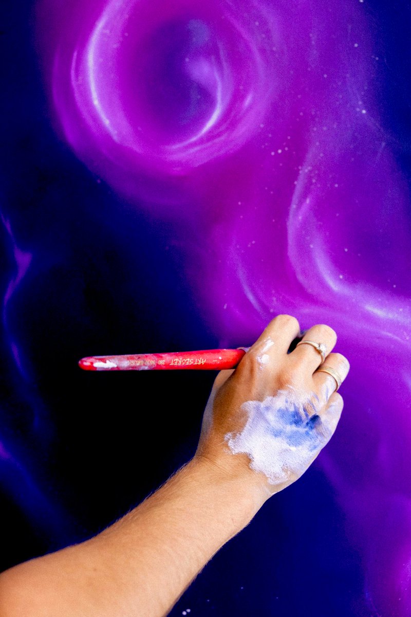 Gm ✨ I just thinking about mint this beautiful oil painting on #opensea or # foundation. Help me decide🪐