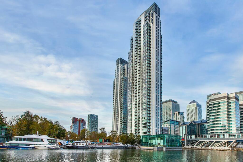 Canary Wharf Studio Perfection: Modern Furnished Flat with Dock Views! £430pw

Don't miss out! Contact us today to arrange a viewing!

#LondonLiving #RentInLondon #WaterfrontLiving #LuxuryStudio #DLR #Underground #ElizabethLine #PrimeLocation #EasyCommute
#CanaryWharfLiving