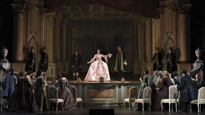 Acompanya'ns @liceu_cat i gaudim junts d'una de les grans cites de la temporada: 'Adriana Lecouvreur' #geiegcultura Apunta't a viure aquesta magnífica experiència i aprofita els avantatges per socis grupistes que ens ofereixen a través de @ateneuscat Més a comunicacio@geieg.cat