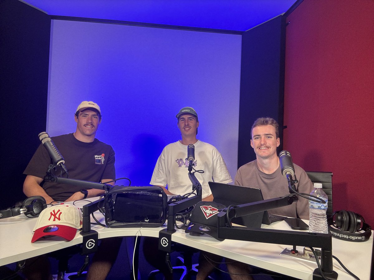 brayandethan's tweet photo. Breaking Beds & The WAFL Journey ποΈπ§
@PerthFC ruckman Josh Edwards stopped by off the back of an impressive start to the season after signing a three year contract!
Tune in now here: https://t.co/xwT0NZCZHY
#BrayandEthan #WAFooty #WAFL #PerthDemons https://t.co/rr4cnZVm6G