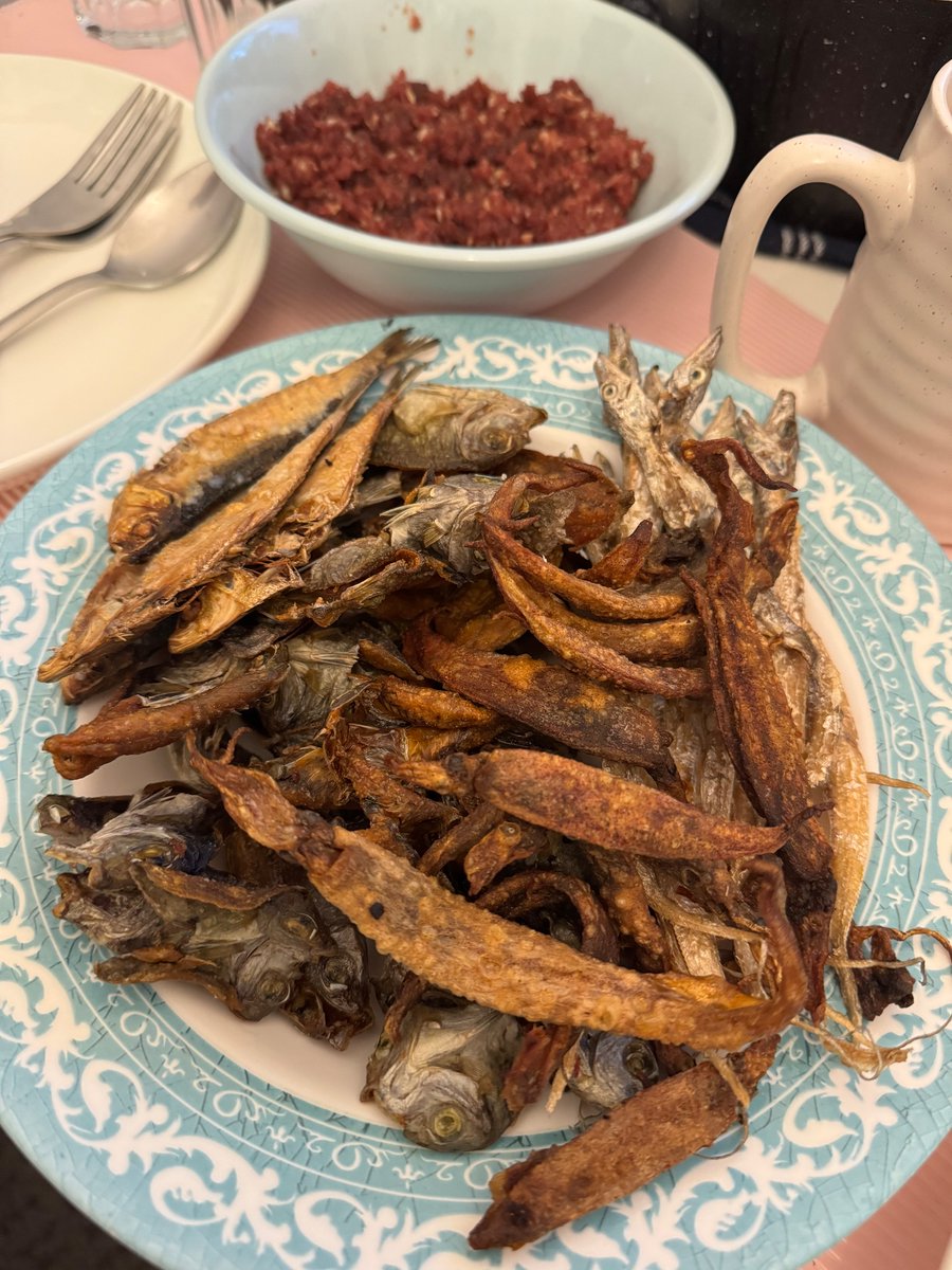 No0n3_04's tweet image. BRUNCH sa maulang panahon. 🫶
#Danggit #Pusit #Tuyo