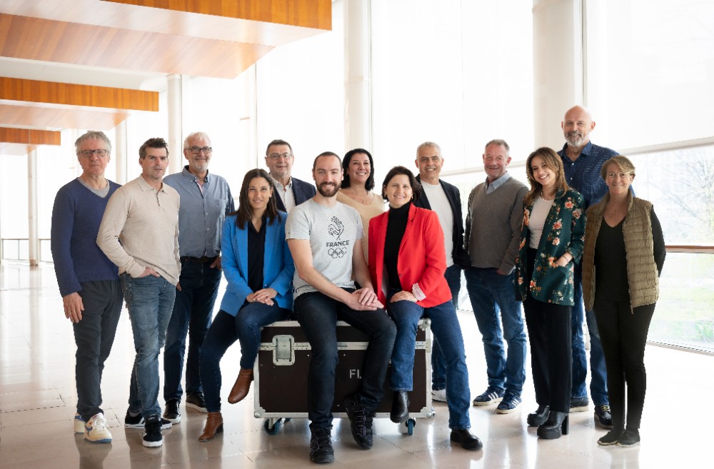 Parmi les consultants de Radio France pour #Paris2024

<a href="/BixeLizarazu/">Bixente Lizarazu</a>
Adeline Wirth
Arnaud Josserand
<a href="/DENISGARGAUD/">GARGAUD DENIS-OLY</a>
Isabelle Sévérino
<a href="/JMonclar/">Jacques Monclar</a>
<a href="/JFBernard58/">Jean-François Bernard</a>
<a href="/JF_Lamour/">Jean-François Lamour</a>
Jean Galfione
<a href="/gatienjp/">Jean-Philippe Gatien - OLY</a>
<a href="/StraviusJs/">Jérémy Stravius</a>
<a href="/LaureBuliiV/">Laure Valée</a>
<a href="/NadiaBen85/">Nadia Benmokhtar</a>
Philippe Gardent
<a href="/RoxaMaracineanu/">Roxana Maracineanu</a>
<a href="/TCurin/">Tania Curin</a>
Thierry Rey