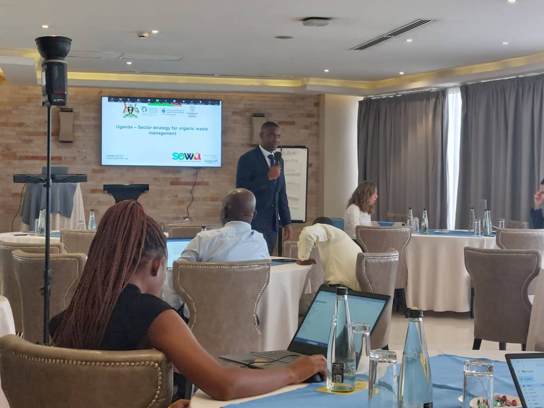 Excited to launch the @SOWU_Ug today in Kampala 🇺🇬! Bringing together stakeholders and policymakers to shape Uganda's future in organic waste management in partnership with @CCACoalition, @IIASAVienna and @StellenboschUni. #ManageWasteUg
