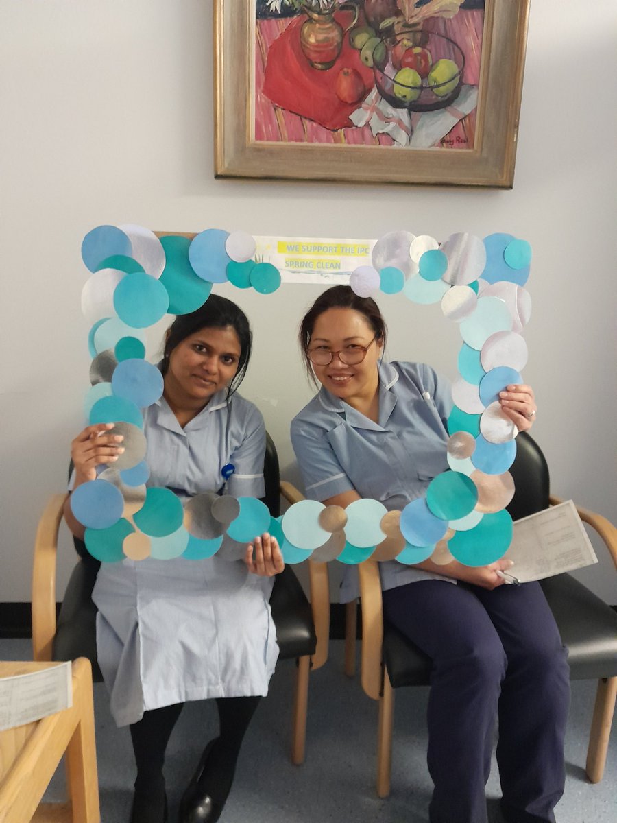 The IPC ‘spring clean’ campaign got off to a great start promoting all things relating to patient hygiene.Thanks to all areas we have visited so far for the great staff engagement #octenisan #cathetercare #cautiprevention #patienthandhygiene #mouthcarematters #scrubthehub #NuTH