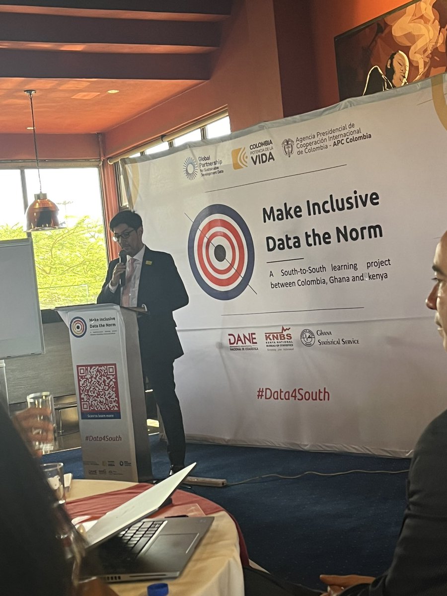 Wonderful to be at launch of Make Inclusive Data the Norm, exciting South-South learning project with @DANE_Colombia @KNBStats @StatsGhana. Grateful thanks to APC Colombia for supporting & to all involved