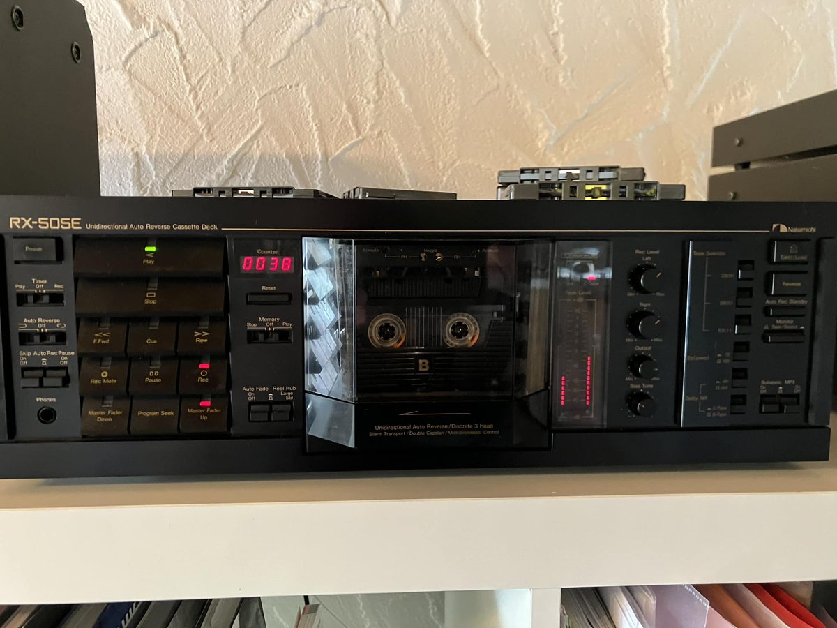 Nakamichi RX-505 (1984)
auto reverse, 3-head compact cassette deck
(photo: Martin Jost)
#nakamichi #tapedeck #cassettedeck #vintageaudio #vintage #retro #hifi #gear #analog #audio #music