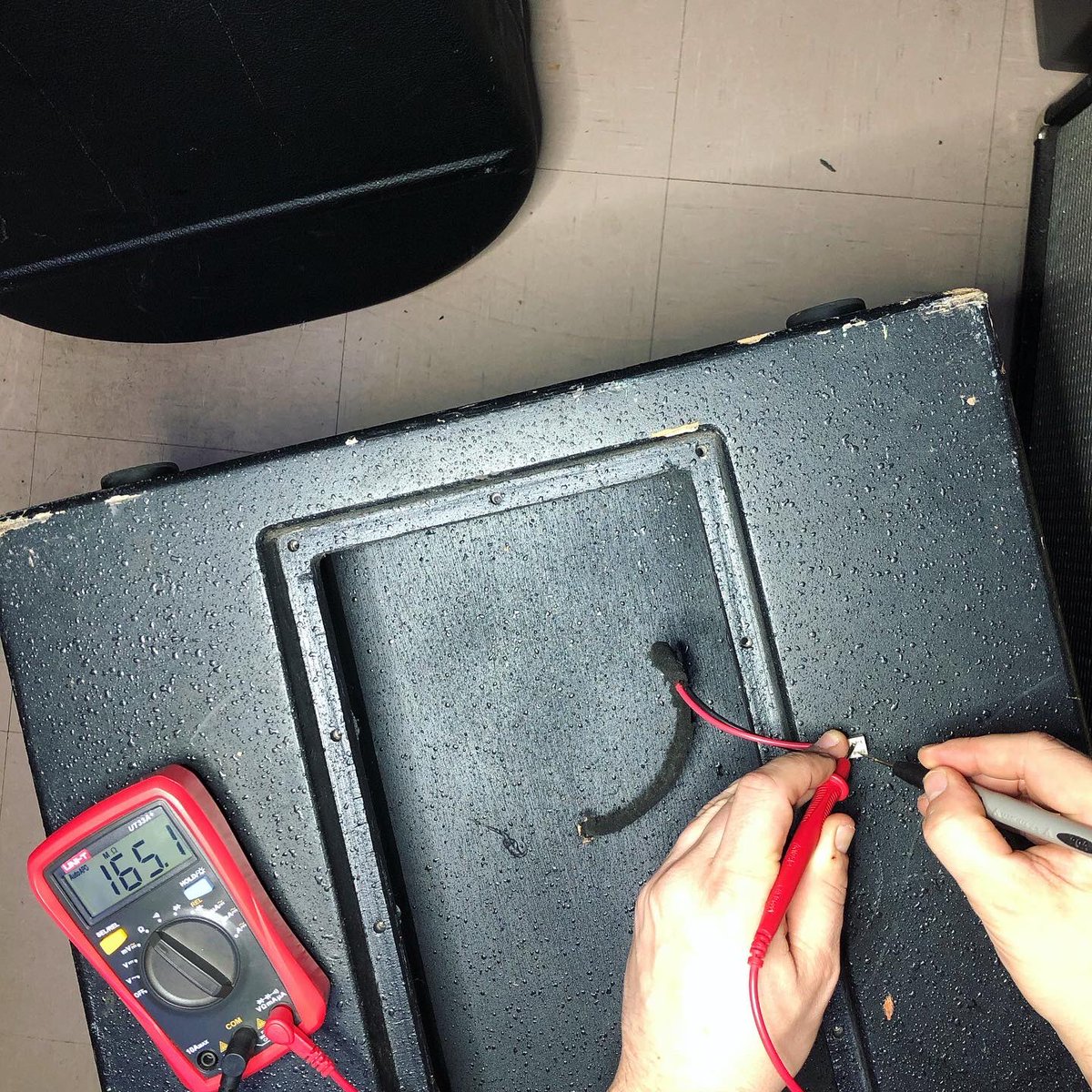 RumbleRepairs's tweet photo. A @wharfedalehifi #Subwoofer (#BassBin), with a blown #amplifier board. Unluckily it took the speaker out with it. Currently working with Wharfedale #audio #Engineers to replace the damaged parts, and Iβm also looking for a 15β #subwoofer #speaker. PM if you can help βοΈ https://t.co/QXw7IYJs1w