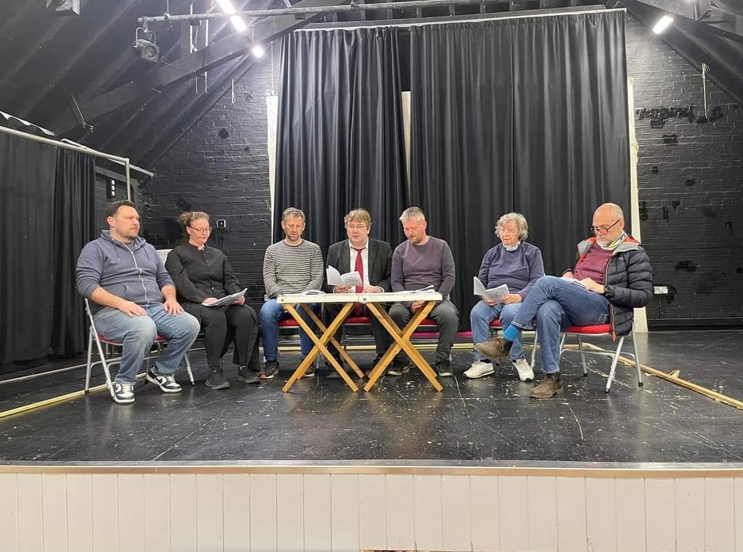 SJPFulbourn's tweet photo. "Six weeks to go. Tonight’s rehearsal was amazing. Such an amazing bunch of actors. They make my job so easy. We’ve already extended to do a Saturday matinee because of the demand don’t miss out on this one." - Ian Toombs, Director #Dibley #Cambridge #Fulbourn #Amateurtheatre https://t.co/mYpPdNLWP9