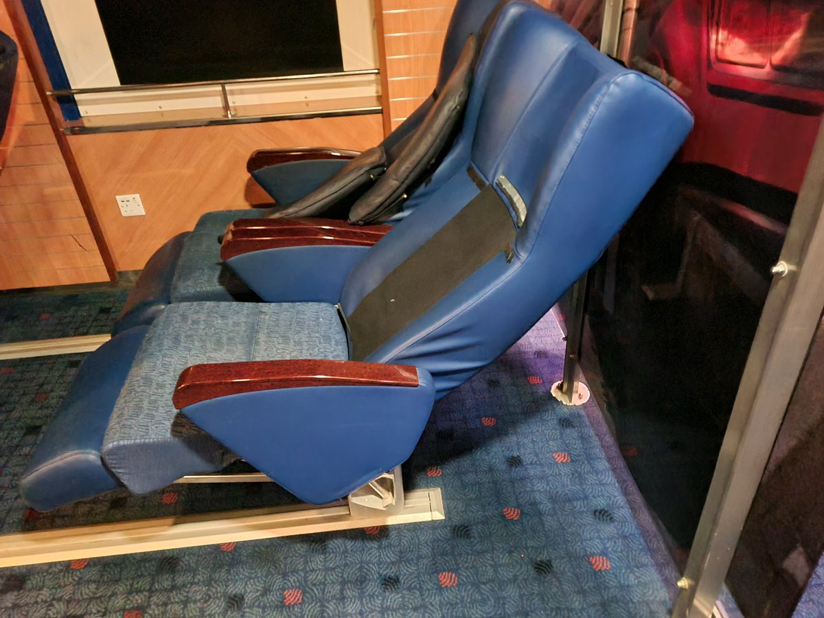 1st time in @stenaline @StenaLineUKIE Frieght Drivers Lounge - Cairnryan Belfast (moving horses).

Why do you have fixed angled 'lounge' seats that are so uncomfortable they are mostly unused with some drivers sleeping on the floor?

Footrests would help, but still awful!